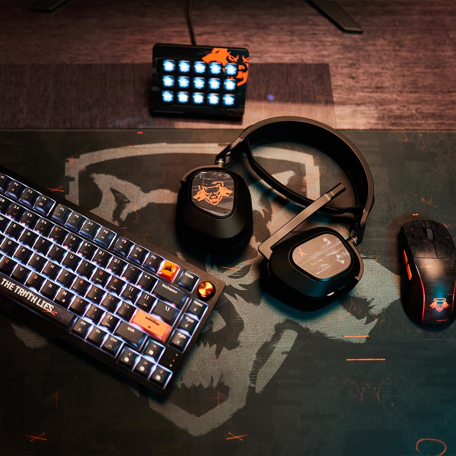 Corsair MM300 2XL Call of Duty®: Black Ops 6 Edition Anti-Fray Non-Slip Gaming Mouse Pad – 93cm x 40cm, Pro-Grade Cloth, Textile-Weaved Surface, Reinforced Stitched Edges - Image 3