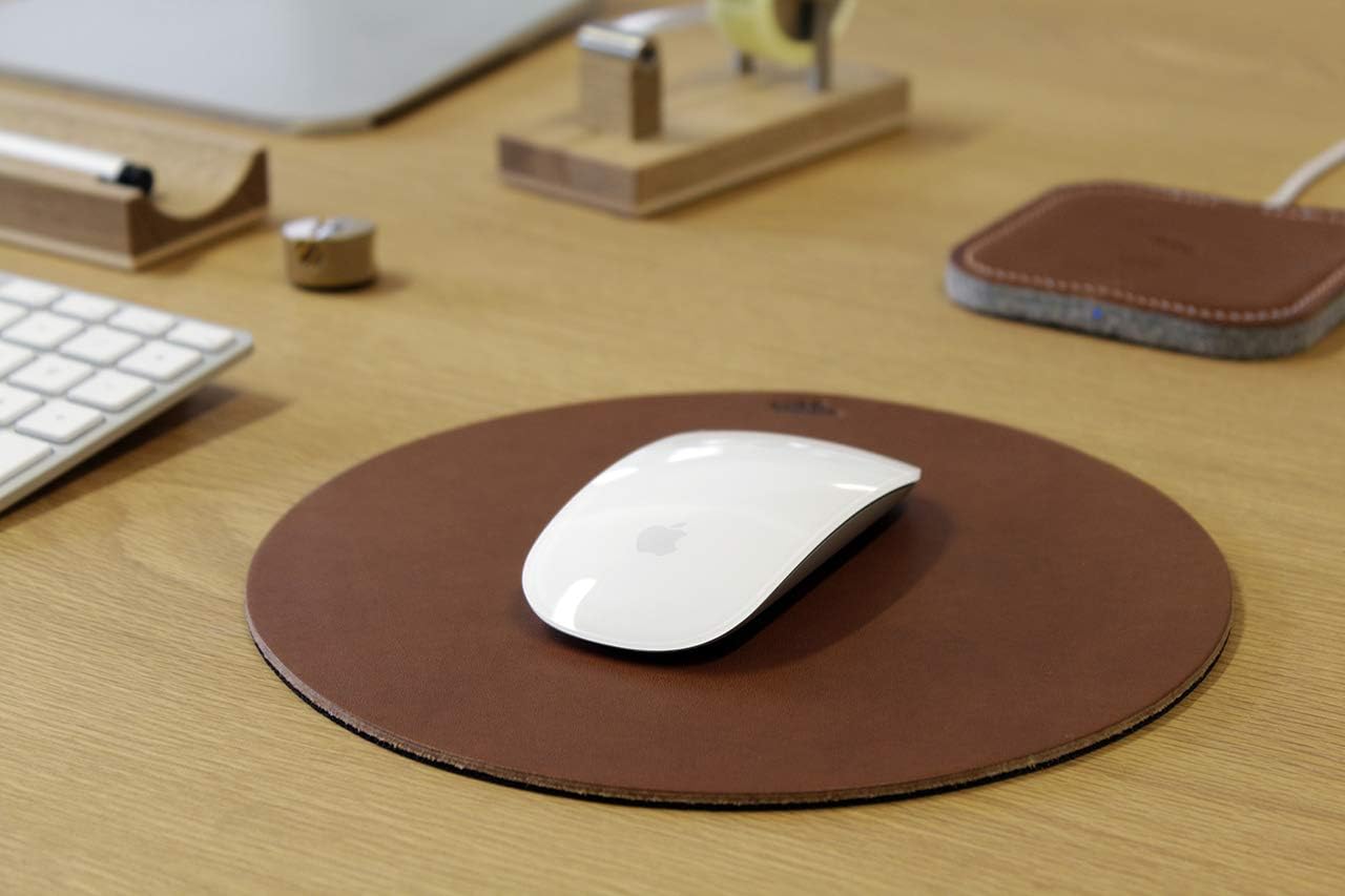 Pack & Smooch Leather Mouse Pad with Anti-Slip Natural Rubber Backside- Vegetable Tanned Leather Light Brown - Image 5
